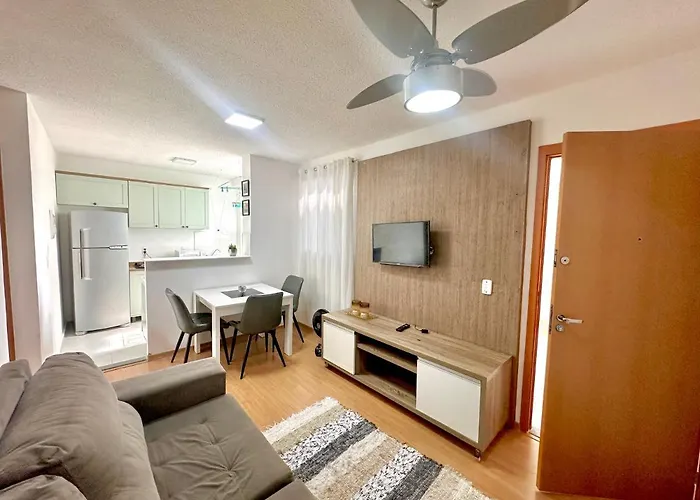 Apartamento Com 2 Dormitorios, 1 Vaga De Garagem E Mercadinho 24Hrs, Em Otima Localizacao!