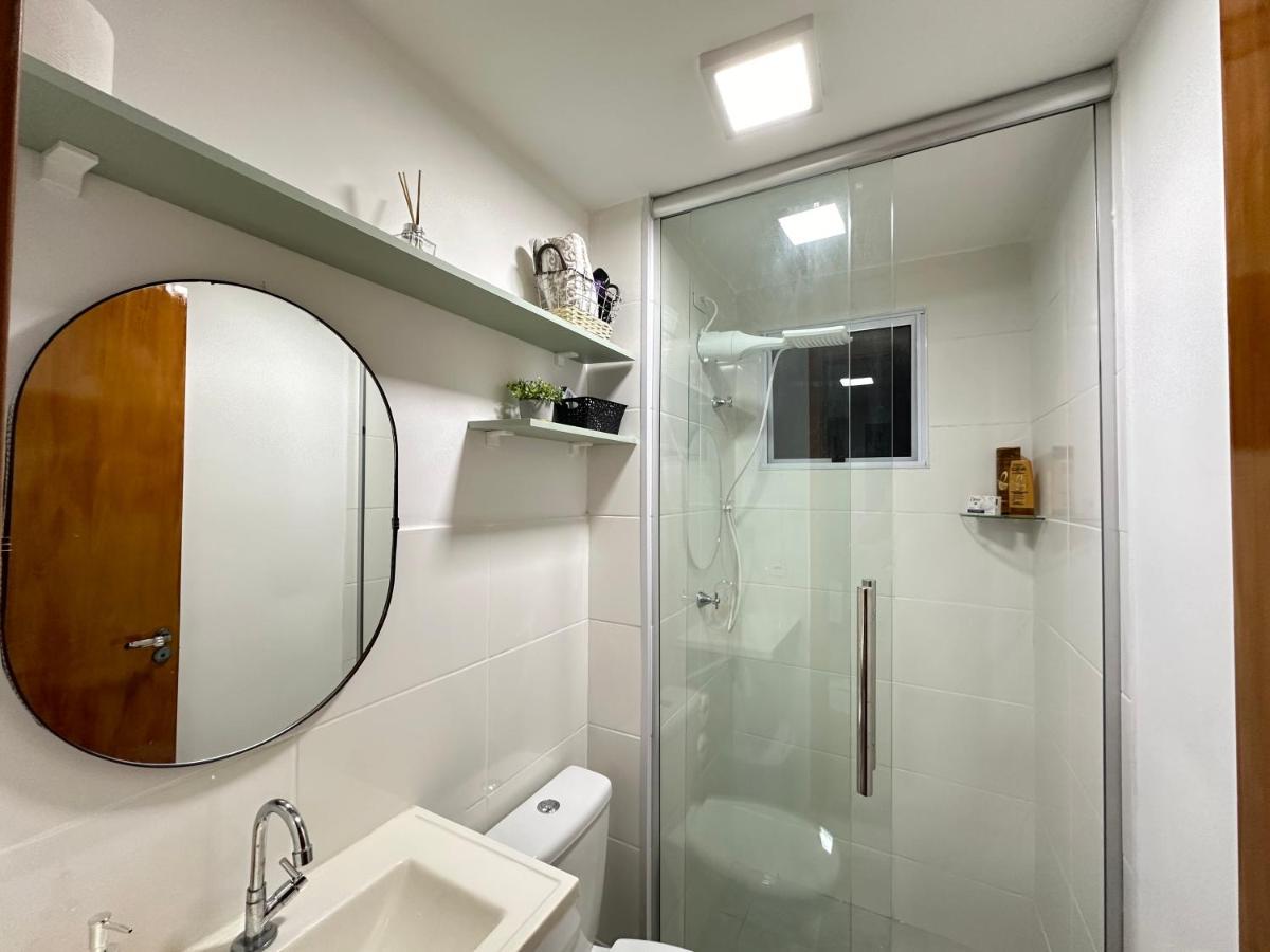 Com 2 Dormitorios, 1 Vaga De Garagem E Mercadinho 24hrs, Em Otima Localizacao! Apartment